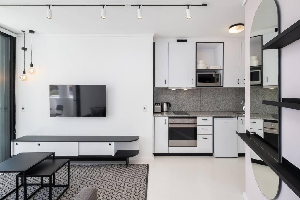 401 Flamingo, Heart Of Sea Point *