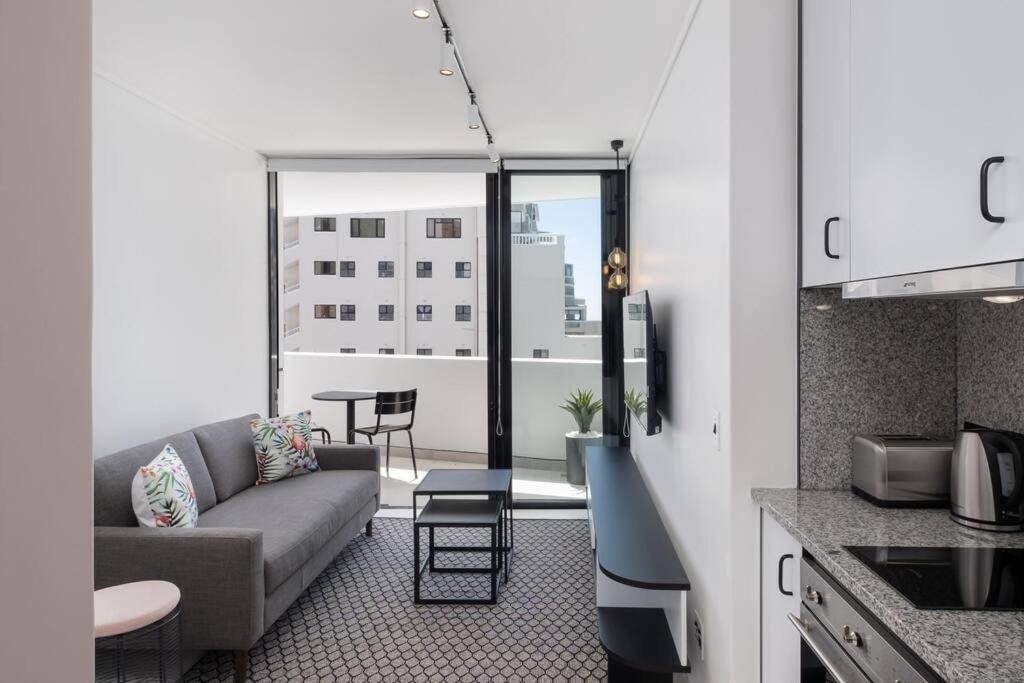 401 Flamingo, Heart Of Sea Point Cape Town