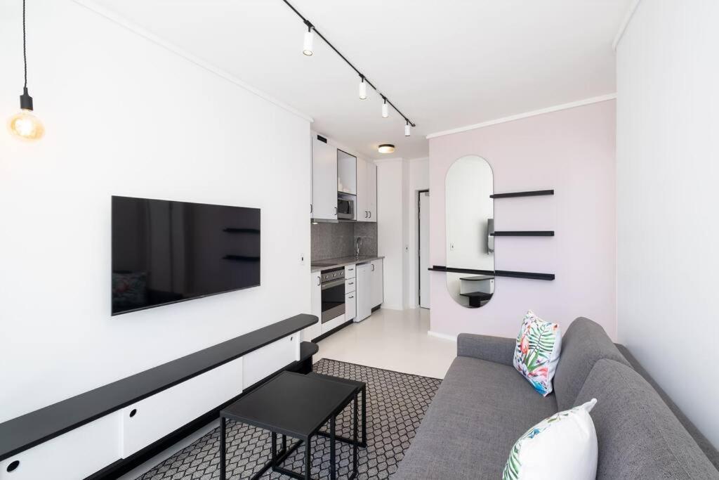 Apartment 401 Flamingo, Heart Of Sea Point Cape Town